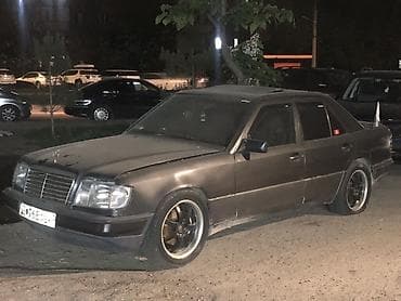 e star: Mercedes-Benz W124: 1994 г., 2.2 л, Механика, Бензин, Седан — 6