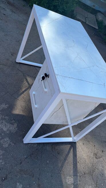 офисная мебель бишкек цены: Письменный стол, Новый — 16