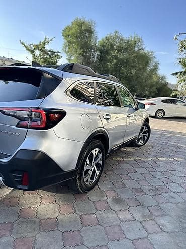 forester 2022: Subaru Outback: 2022 г., 2.5 л, Вариатор, Бензин, Внедорожник — 2