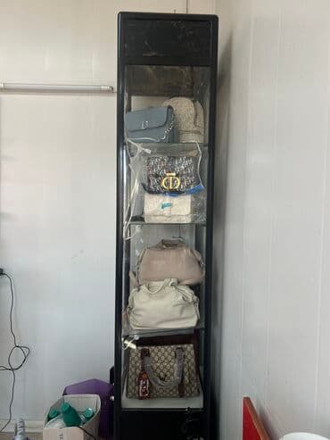 витрина овощи и фрукты: Витрина в хорошем состоянии,с подсветкой 3700с. Находиться в Ак Орго — 1