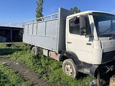 ремонт седло: Грузовик, Mercedes-Benz, Стандарт, 7 т, Б/у — 1