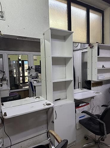 summer cut: Требуются мастер универсал, мужской мастер, женский мастер. С опытом — 1