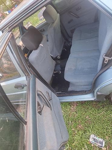 голф gti: Volkswagen Golf GTI: 1991 г., 1.8 л, Механика, Бензин, Хэтчбэк — 6