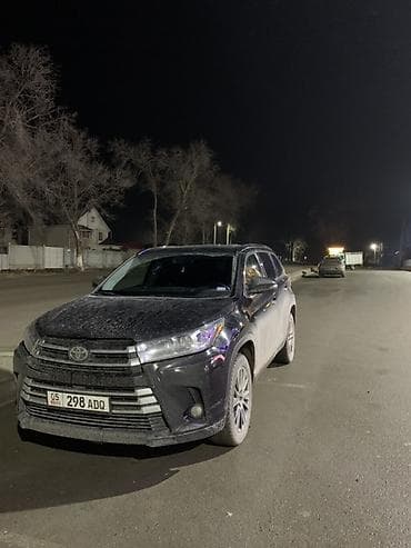 Toyota Highlander: 2019 г., 3.5 л, Автомат, Бензин, Кроссовер — 1