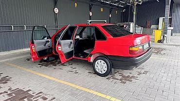 пассо: Volkswagen Passat: 1990 г., 1.8 л, Ручные, Бензин, Седан — 7