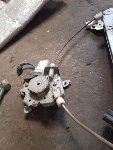 ступица нива: Nissan X Terra стеклоподьемник, Ниссан Икстерра Задний правый — 3