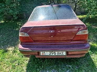 Daewoo Nexia: 2008 г., 1.6 л, Механика, Бензин, Седан