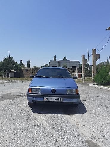 Транспорт: Volkswagen Passat: 1992 г., 1.8 л, Механика, Бензин, Универсал — 1