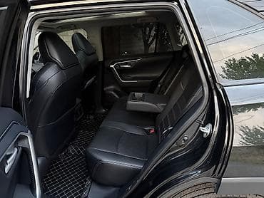 byd qin: Toyota Wildlander: 2023 г., 2 л, Вариатор, Бензин, Внедорожник — 9