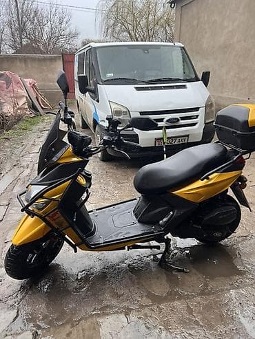 Мототехника: Скутер түрү 150 куб. см, Бензин — 5