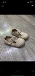 демисезонная детская обувь 22 размера: Продаю обувь для сада —25 размер Очень удобные Продаю курточку — 5