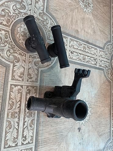 down pipe: Патрубок Audi Б/у — 1