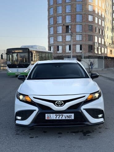 шипованная резина б у: Toyota Camry: 2019 г., 2.5 л, Типтроник, Бензиновая, Седан — 14