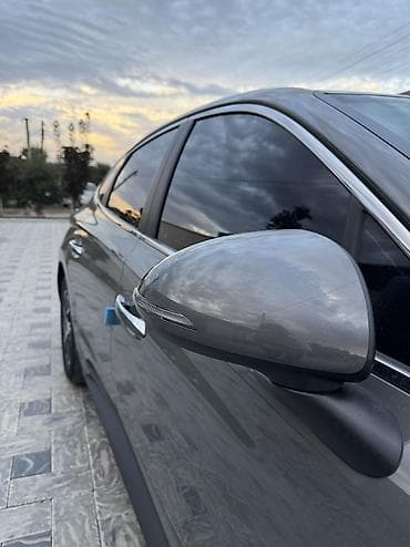 byd e2 2022: Hyundai Sonata: 2022 г., 2 л, Автомат, Гибрид, Седан — 4