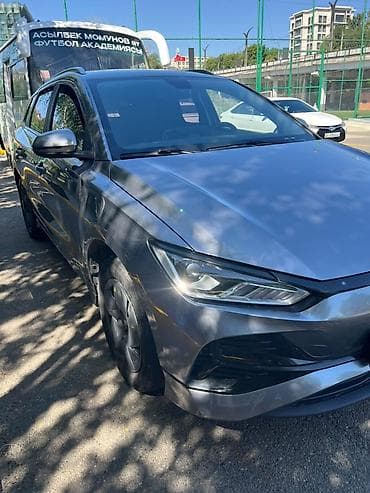 BYD E2: 2023 г., Электромобиль, Хэтчбэк
