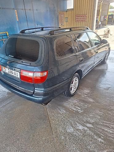 бутка машина: Toyota Caldina: 1997 г., Механика, Бензин, Универсал — 4