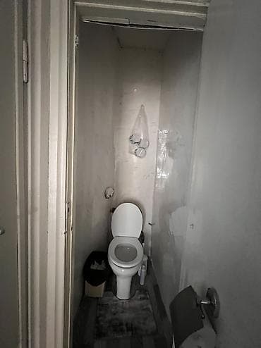 однокомнатная квартира продажа: 3 комнаты, 58 м², Индивидуалка, 1 этаж, Косметический ремонт — 2