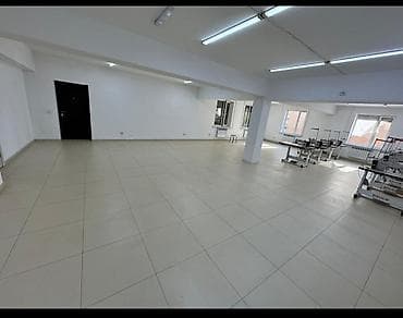 СДАЕТСЯ ПОМЕЩЕНИЕ ПОД ШВЕЙНИЙ ЦЕХ ! Светлое просторное помещение