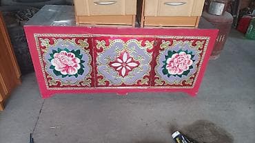 комоды шкафы тумбы: Комплект мебели для спальни в тёплом древесном оттенке. Состав: - — 4