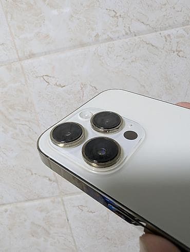 realme 7 pro: IPhone 14 Pro, 128 ГБ, Matte Gold, Чехол, 81 % — 4