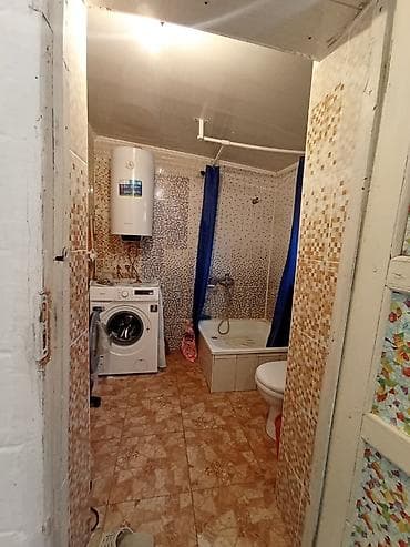 Кыймылсыз мүлк: Дом в селе Туз, есть школа, садик, поликлиника.Продаю дом со всеми — 4