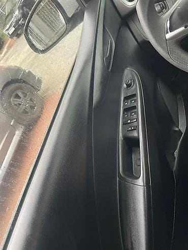 Транспорт: Chevrolet Spark: 2019 г., 1 л, Вариатор, Бензин, Хэтчбэк — 7