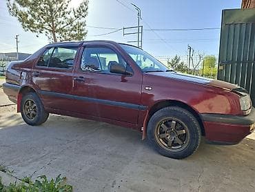 Volkswagen: Volkswagen Vento: 1996 г., 1.8 л, Механика, Бензин, Седан — 2