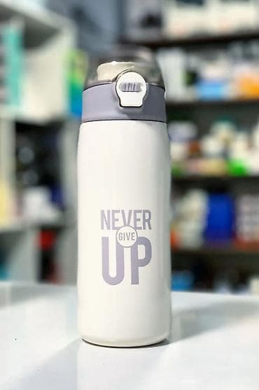 Рыбы: Бутылка для воды FQUAN «Never Give Up», 380 мл - Компактная и легкая — 1