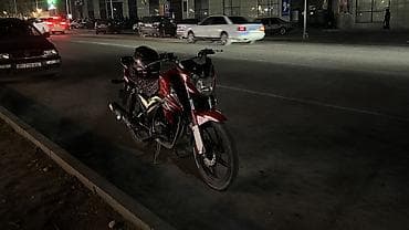 мопедтер танк: Спортбайк Honda, 200 куб. см, Бензин, Взрослый, Б/у — 1