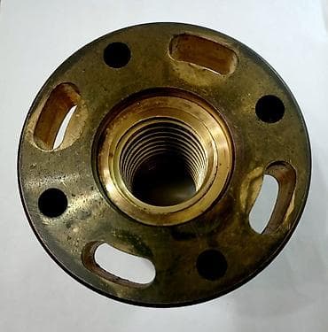 чп: Латунная ходовая гайка фланцевая. Резьба Tr40×6. - — 1
