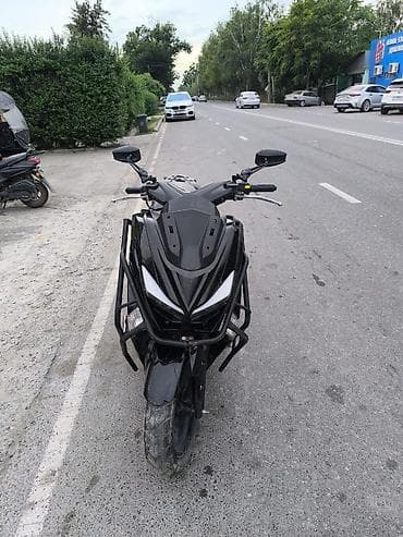 gilera runner: Скутер LIMI Moto, городской макси-скутер в агрессивном стиле — 7