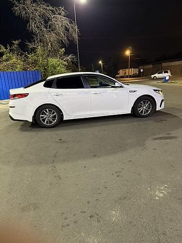авто для такси: Kia K5: 2019 г., 2 л, Автомат, Газ, Седан — 4