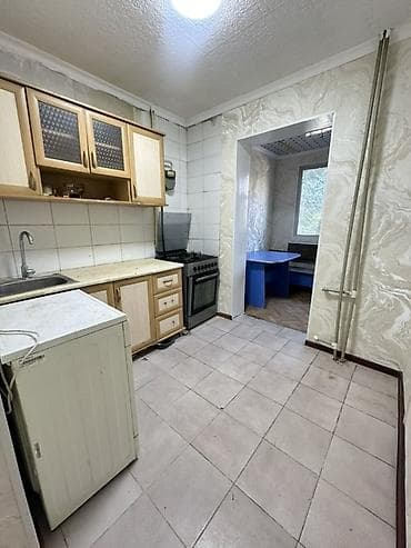 mega city: 3 комнаты, 70 м², 104 серия, 1 этаж, Косметический ремонт — 8