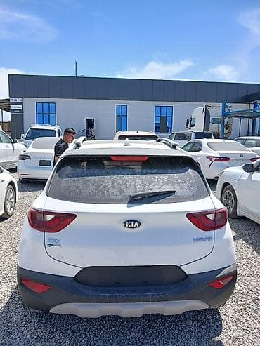 бампер sportage: Kia Rio X-Line: 2020 г., 1.4 л, Бензин, Хэтчбэк — 2