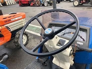 юта трактор: Продается японский трактор Iseki TU200, полный привод, с фрезой — 6