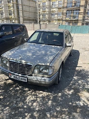 v class: Mercedes-Benz E-Class: 1995 г., 3.2 л, Механика, Бензин, Седан — 5