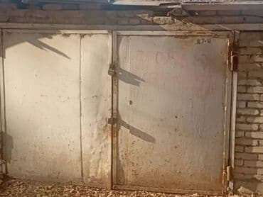 купить дом со сруба: 12 м², Кирпичный — 10