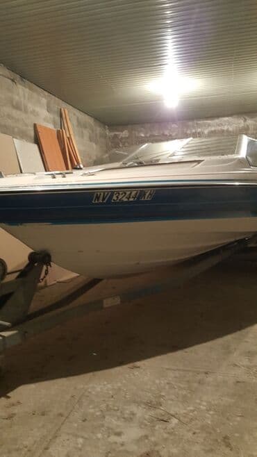 Катер прогулочный Бэйлайнер,7 мест, 125 л.с.,двух-такктный