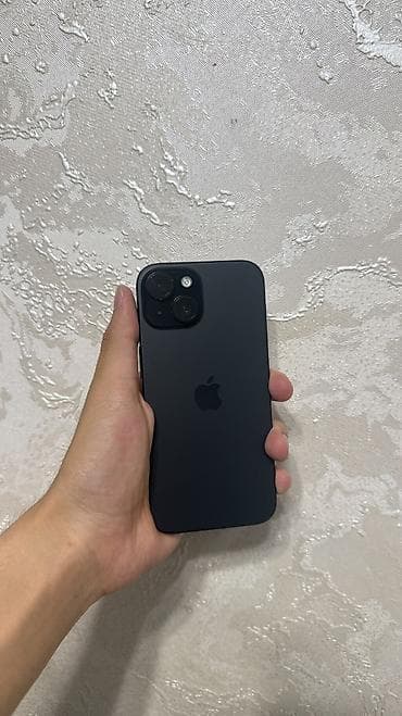 IPhone 15, Б/у, 128 ГБ, Черный, 77 %