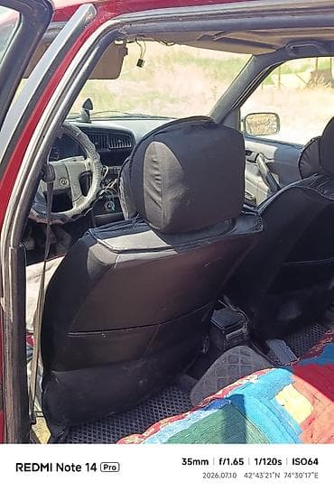 Транспорт: Volkswagen Passat: 1990 г., 1.8 л, Механика, Бензин — 5