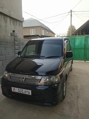 step rf3: Honda Stepwgn: 2004 г., Автомат, Газ, Минивэн — 1