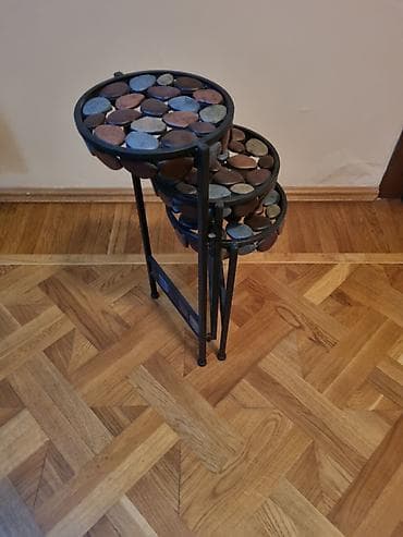 сделано: Продаю подставку для цветов, новая,сделана из металла,подойдёт для — 5