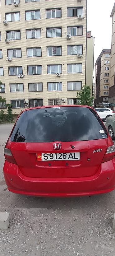 Honda Fit: 2003 г., 1.3 л, Вариатор, Бензин, Хэтчбэк — 7