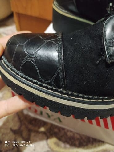 обувь для охоты: Продам очень классные сапоги натур кожа и искусственная замша, зима — 6