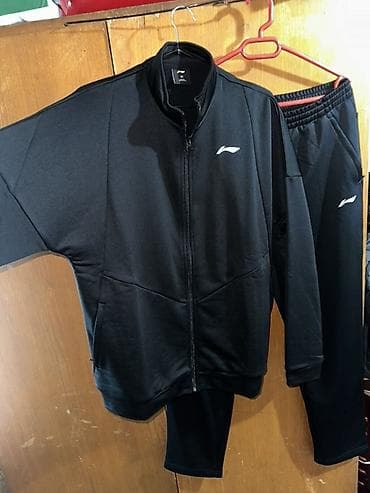 Мужской спортивный костюм новый, черный, бренд Li-ning (логотип на