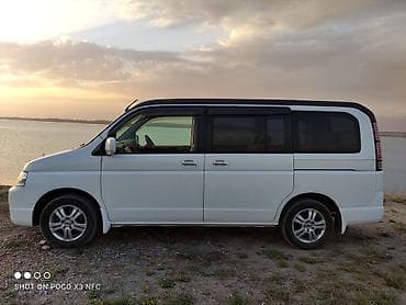 hongqi e: Honda Stepwgn: 2003 г., 2 л, Автомат, Бензин, Минивэн — 7
