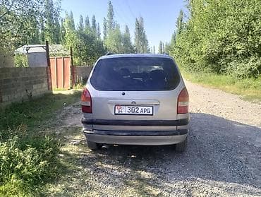 Opel Zafira: 2001 г., 2.2 л, Кол менен иштөөчү, Бензин, Универсал — 2