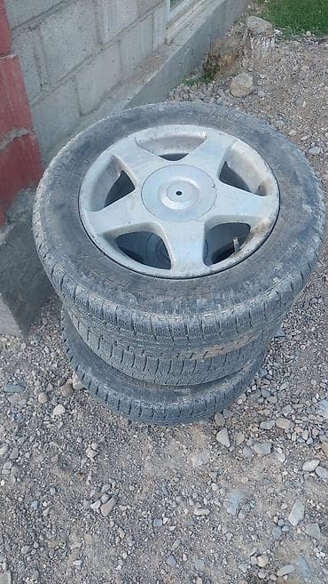 выбор номера о: Колеса в сборе 185 / 65 / R 14, Зима, Комплект, Легковые, Литые, отверстий - 4 — 1