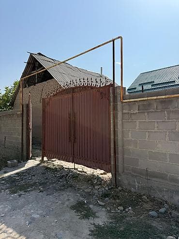 Дом, 52 м², 4 комнаты, Риэлтор, Старый ремонт