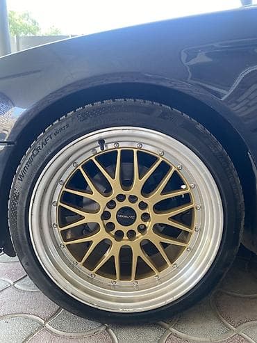 5 100 subaru: Литые Диски R 19 Комплект, отверстий - 5, Б/у — 1